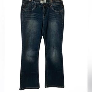 Maurice’s Molli flare